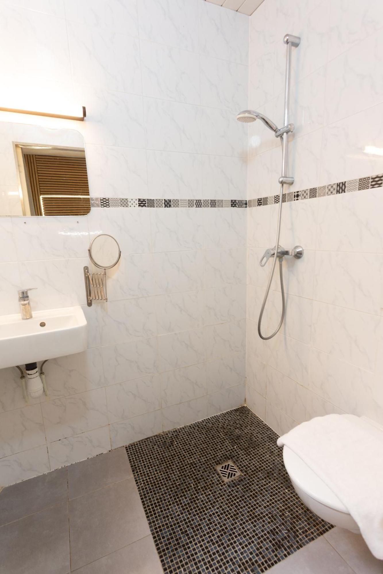 Europe Blv Hotel Parigi